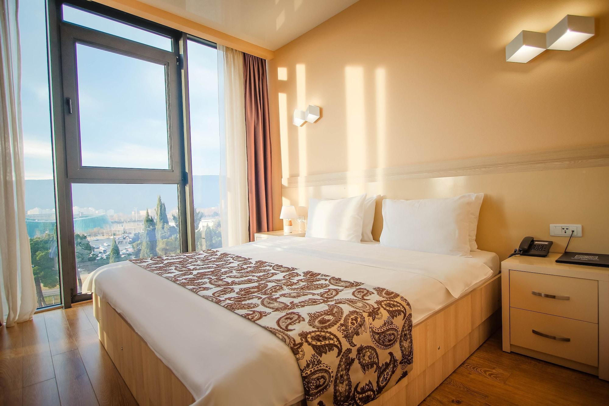 Iveria Inn Hotel Τυφλίδα Εξωτερικό φωτογραφία