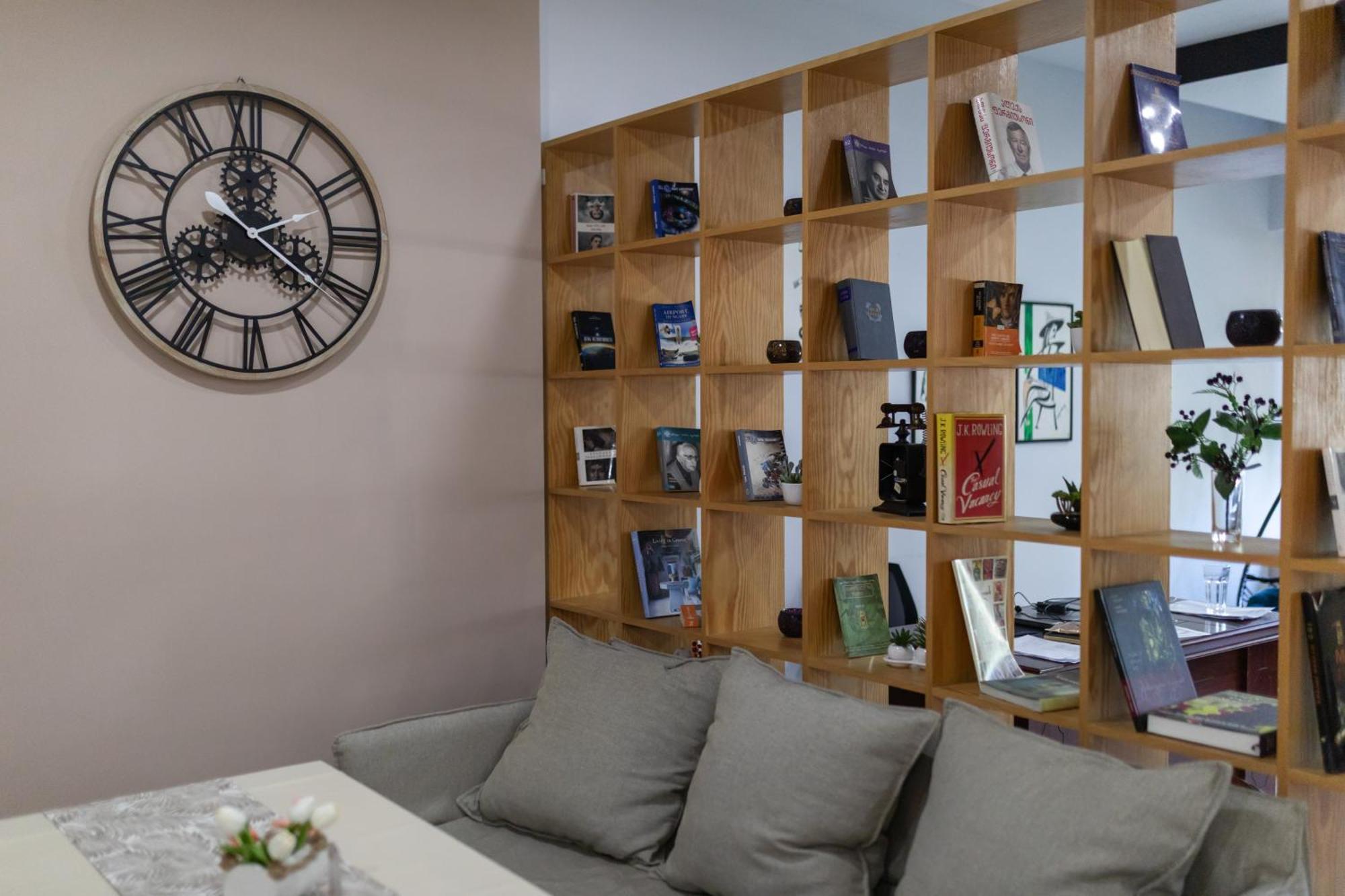 Iveria Inn Hotel Τυφλίδα Εξωτερικό φωτογραφία